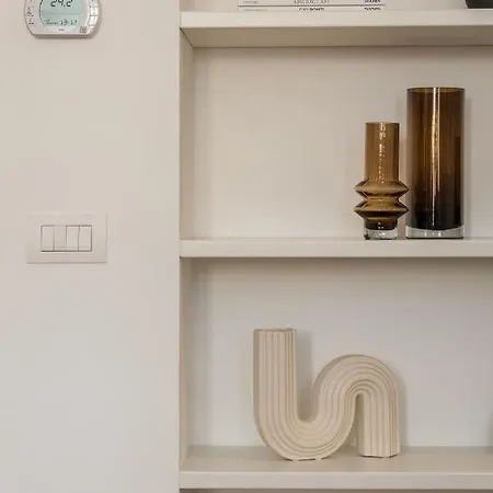 Casa Unica - Stylish & Charming - Navigli I Apartment